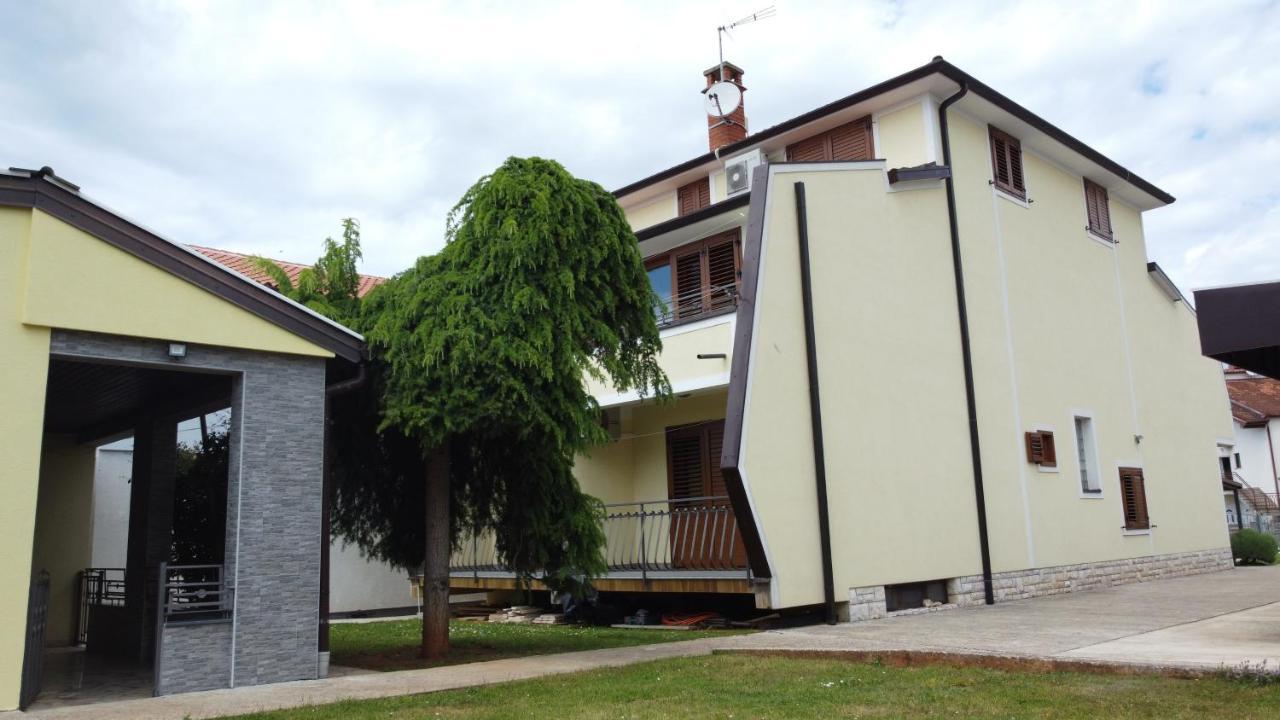 Apartments Krnjic Umag Exterior photo